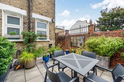 81 Burford Road, London, SE6 4DD