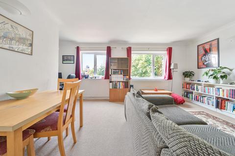 undefined, Grange Road, Kingston Upon Thames, KT1