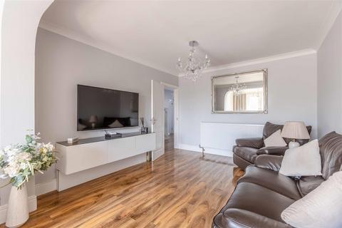 undefined, Maidenhead Road, Windsor