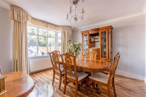 undefined, Maidenhead Road, Windsor
