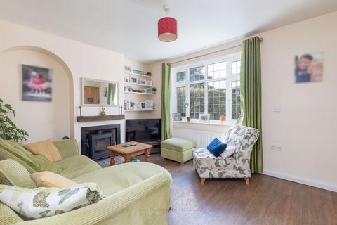 3 bedroom semi-detached house for sale, Copthorne Road, East Grinstead RH19