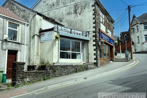 1 bedroom property with land for sale, Waunrhydd Rd, Tonyrefaill, Rhondda Cynon Taff, CF39