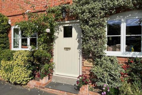 3 bedroom terraced house for sale, Vicarage Hill, Tanworth-In-Arden B94