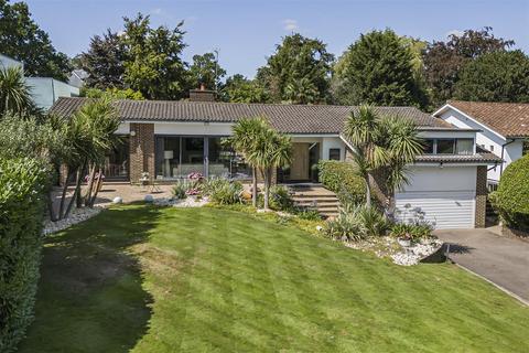 undefined, Genesee, Arkley Village, Barnet, EN5