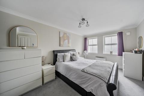 undefined, Tobermory Close, Langley, Slough, SL3