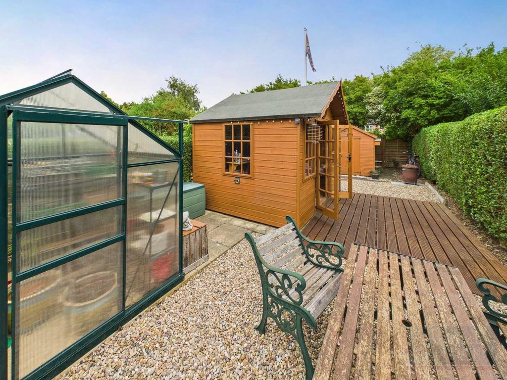 Garden Bar/Summerhouse, Greenhouse &amp; Shed