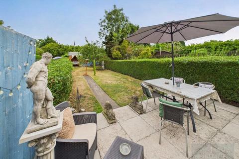 2 bedroom terraced house for sale, Vernon Road, Aylestone, Leicester