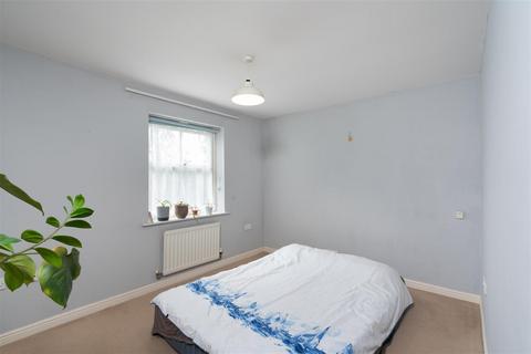 undefined, Lawson Wood Drive, Leeds LS6