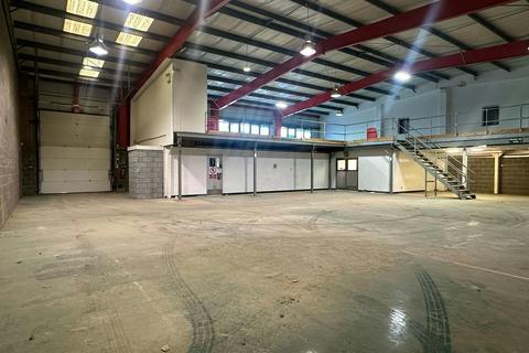 Warehouse to rent, Napier Rd Bedford MK41 0RB
