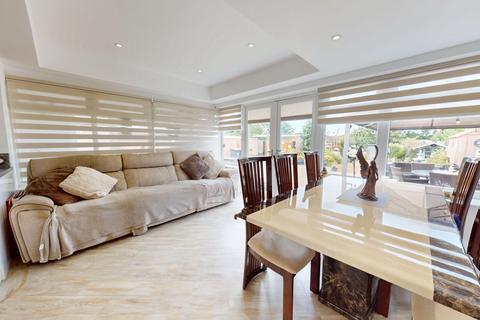 3 bedroom bungalow for sale, The Ridge, Great Doddington, NN29 7TU