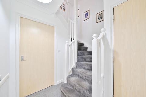 8 Chariot Way, Cambridge, CB4 2GY