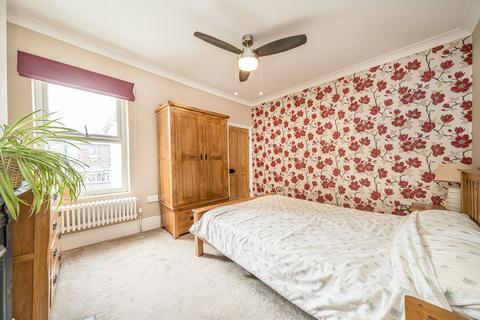 undefined, Linkfield Road, Isleworth TW7