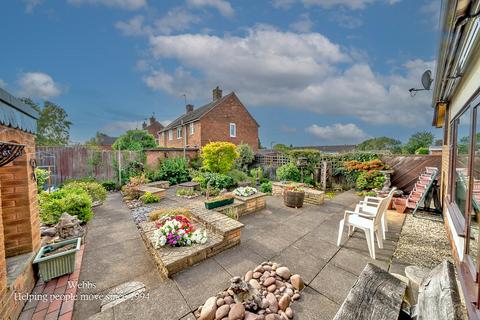 3 bedroom detached bungalow for sale, Avon Road, Cannock WS11