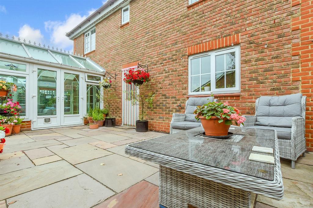 Patio / Decking
