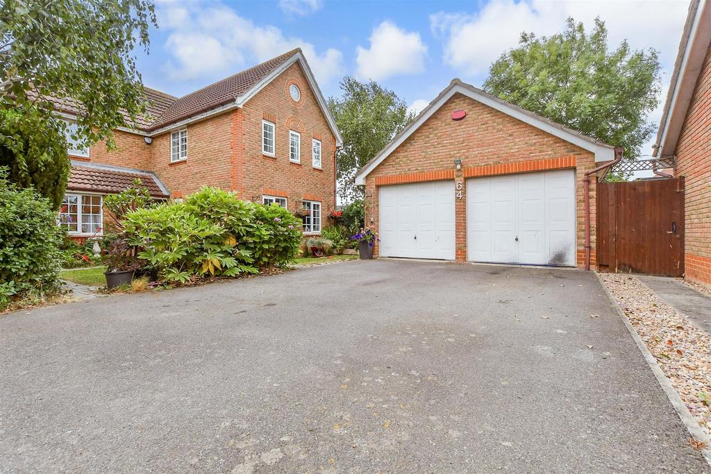 Driveway/Parking