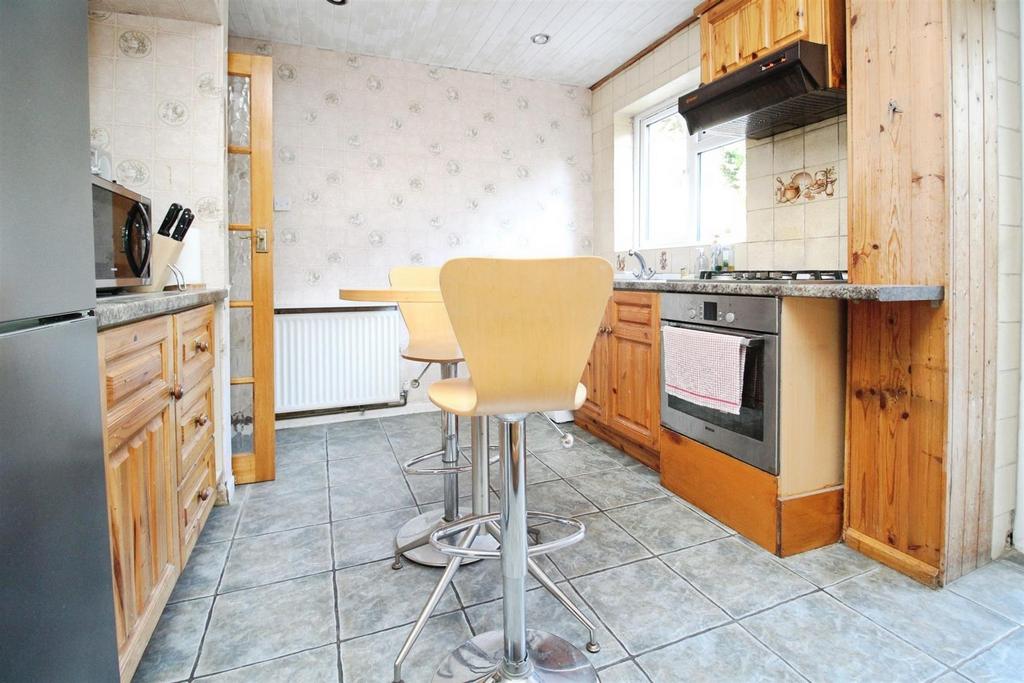 Kitchen / breakfast room