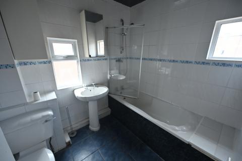 undefined, Wingrove Gardens, Fenham NE4