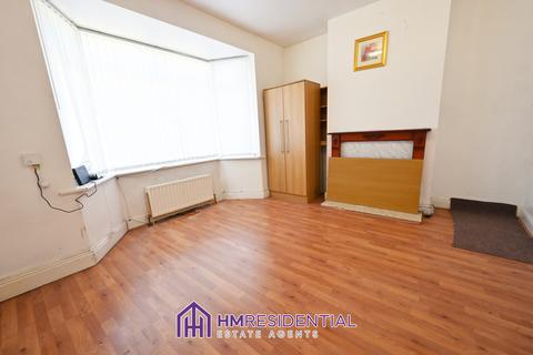 2 bedroom semi-detached house for sale, Brancepeth Avenue, Benwell NE4
