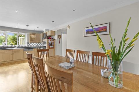 4 bedroom detached house for sale, De Havilland Drive, Hazlemere HP15