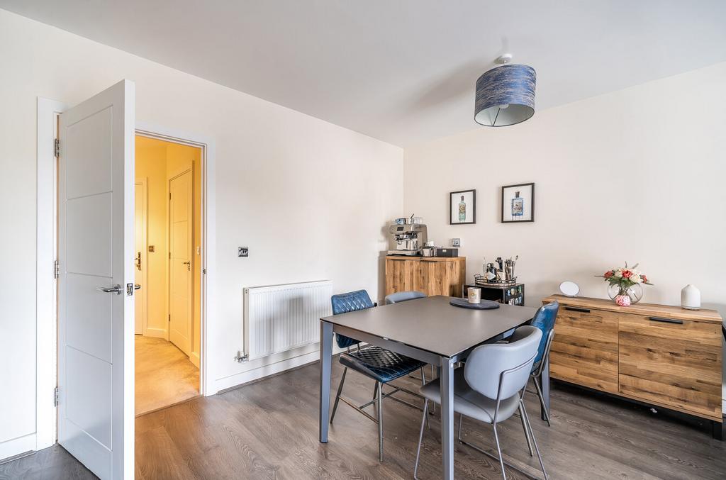 1340173-10-68a43c...