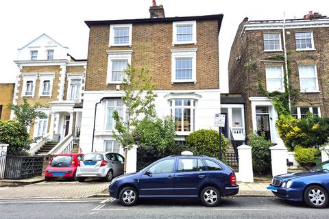 1 bedroom apartment to rent, Merton Road, London SW18