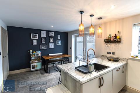 undefined, Alexander Mews, Balderton, NG24 3XA