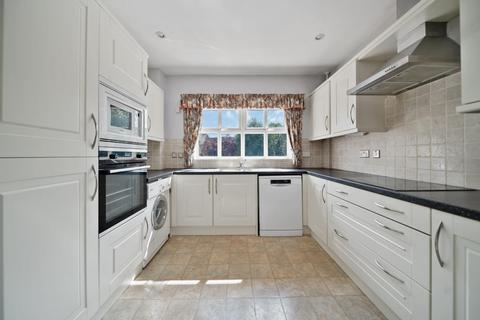 undefined, Harrogate Road, Leeds LS17