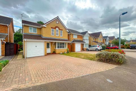4 bedroom detached house for sale, Norham Court, Peterborough PE2