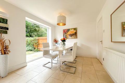 4 bedroom detached house for sale, Norham Court, Peterborough PE2