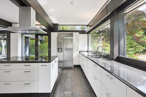 undefined, Burtenshaw Road, Thames Ditton, Surrey, KT7