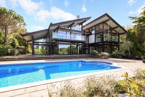undefined, Burtenshaw Road, Thames Ditton, Surrey, KT7