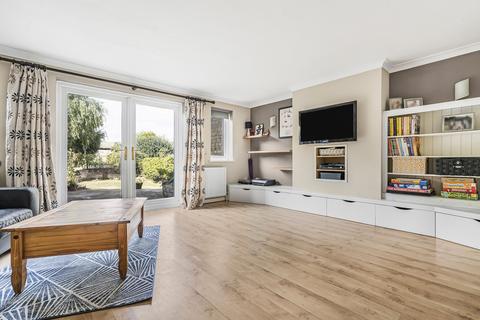 2a Hardwick Road, Hethe, Bicester, OX27 8EY