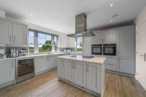 5 bedroom detached house for sale, Blenheim Walk, Lawford, Manningtree