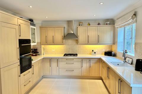 3 bedroom detached house for sale, Isaac Grove, Torquay, TQ2 7GS