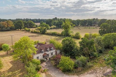 4 bedroom detached house for sale - Sandford, Ringwood, BH24