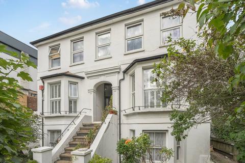 3a Elmers End Road, London, SE20 7ST