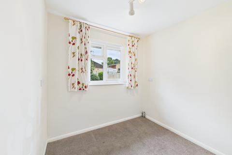 27 Brook Lane, Northampton, NN5 7HL
