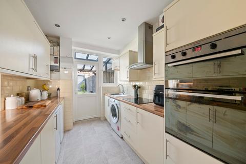undefined, Pemberton Road, Slough SL2