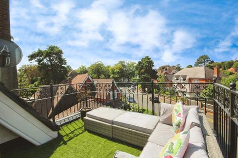 2 bedroom apartment for sale, Pinewood Road, BRANKSOME PARK, BH13