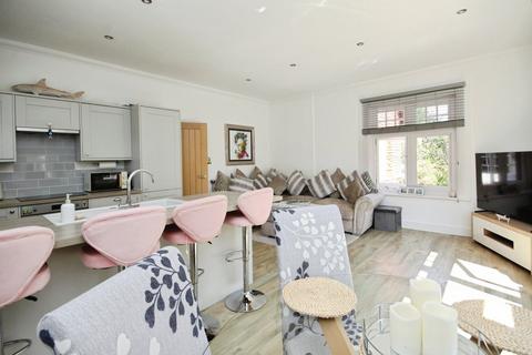 2 bedroom apartment for sale, Pinewood Road, BRANKSOME PARK, BH13