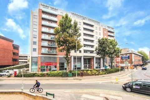 1 bedroom flat for sale, Wilmington Close, Watford, WD18