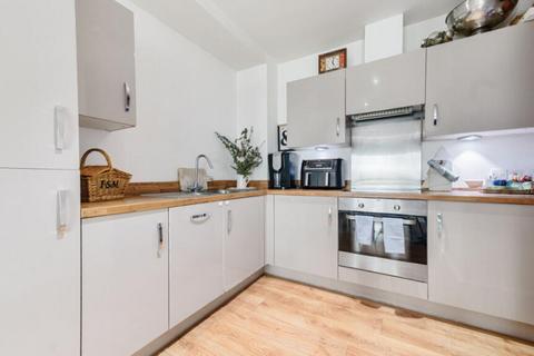 2 bedroom apartment for sale, John Harrison Way, London, SE10
