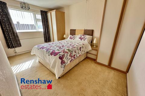 3 bedroom semi-detached house for sale, Keswick Close, Kirk Hallam, Ilkeston