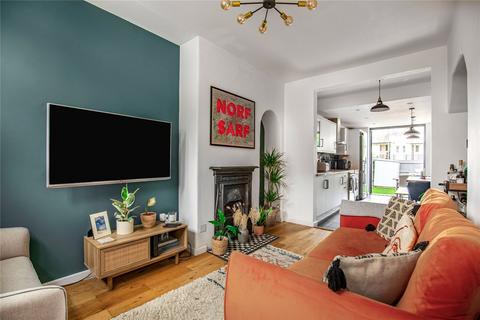 28 Coteford Street, London, SW17 8PB