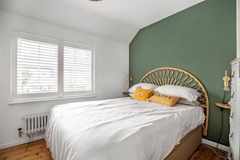 28 Coteford Street, London, SW17 8PB