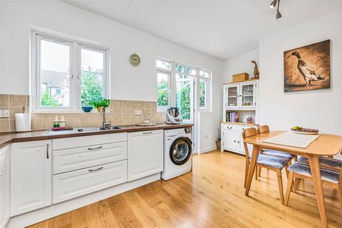 7 Deal Road, London, SW17 9JW