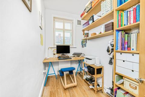 7 Deal Road, London, SW17 9JW
