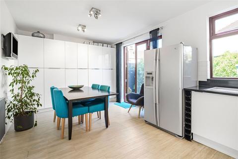 4 bedroom house for sale, Vectis Gardens, Furzedown, SW17