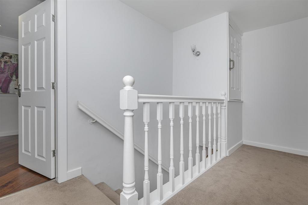 Bramleys Estate Agents - The Fairway - Fixby (58).