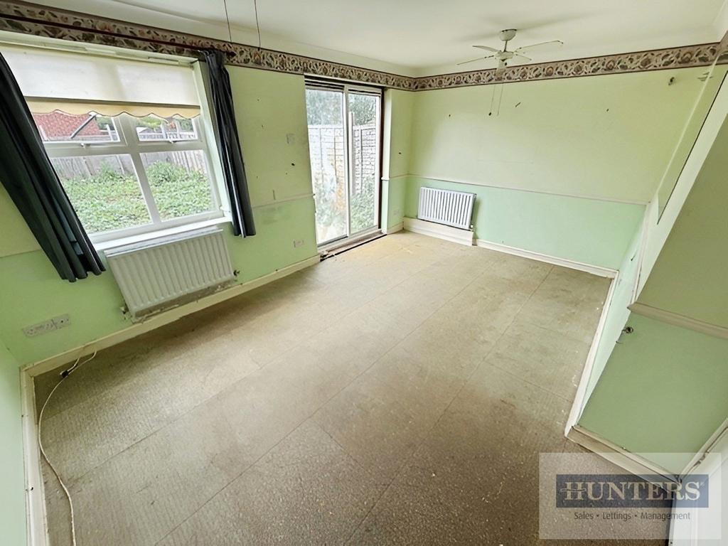 Ground Floor Bedroom/Reception room